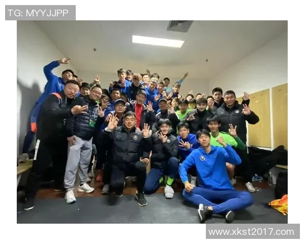 北京足球队的耐力之路:从青训到职业联赛的坚持与拼搏